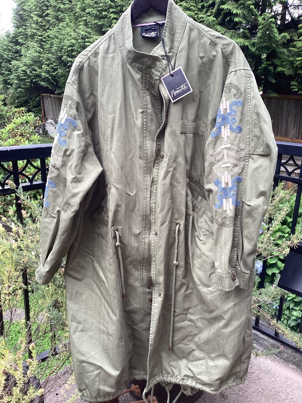 ❤️Nanette BNWT Embroidered Long Khaki Parka Large